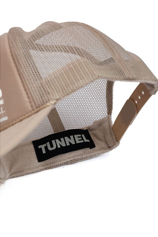 Boné Trucker Estruturado Bege