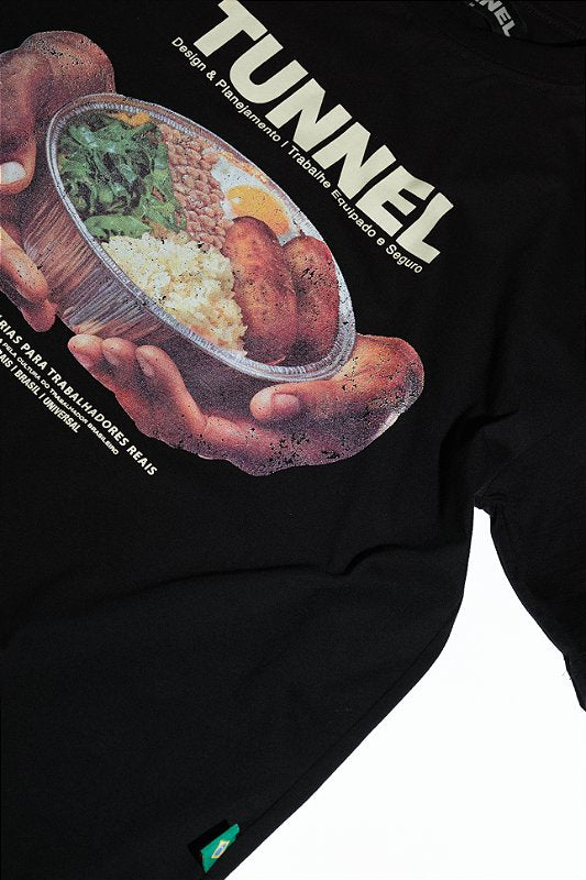 Camiseta Oversized Marmita Preta