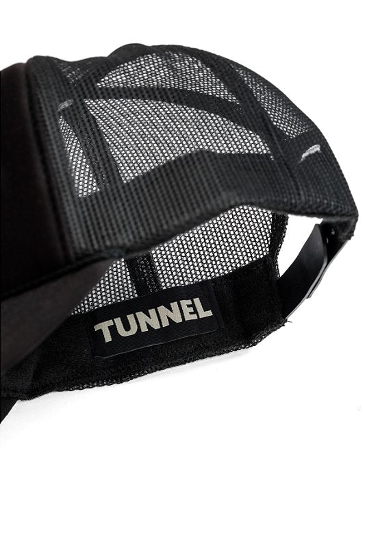 Boné Trucker Estruturado Preto/Marrom