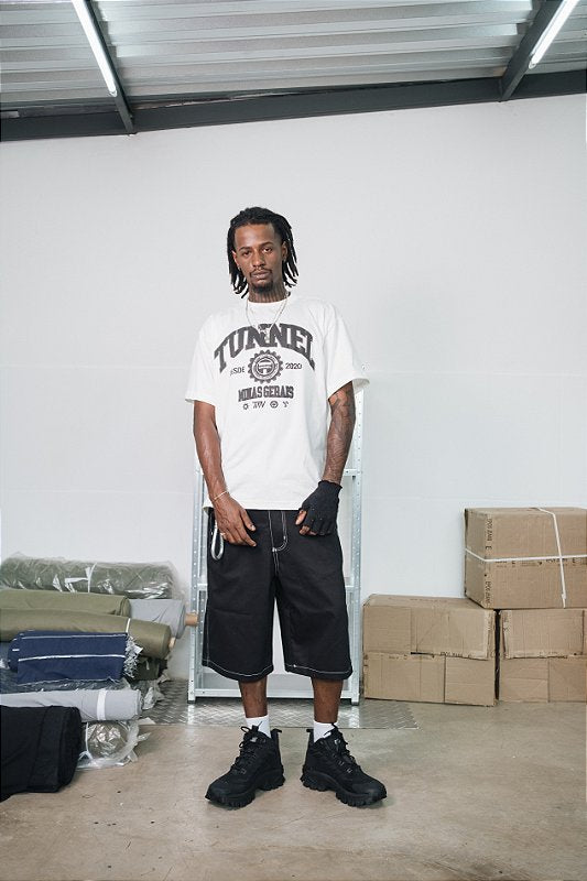 Camiseta Oversized College Puff Off White/Preto
