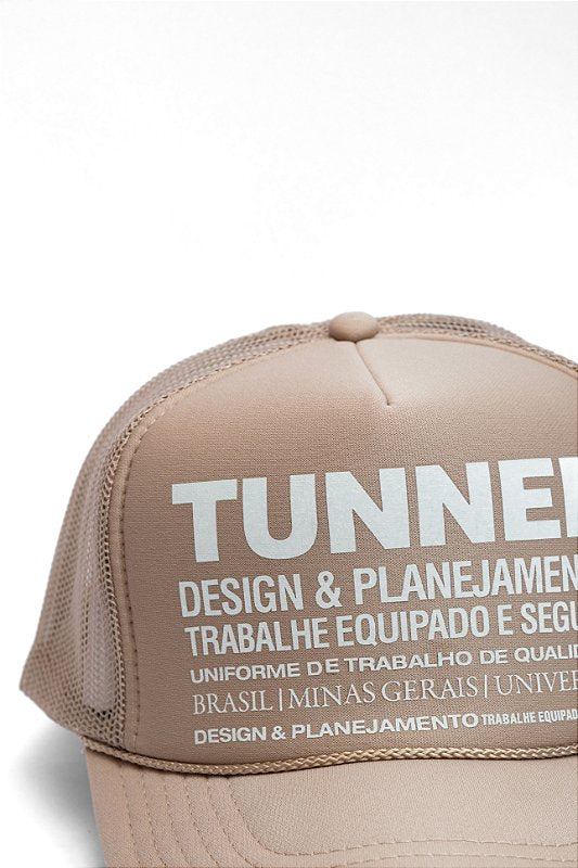 Boné Trucker Estruturado Bege