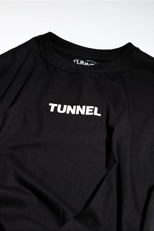 Camiseta Oversized Institucional Preta