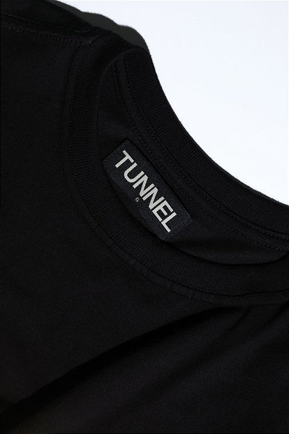 Camiseta Oversized Institucional Preta