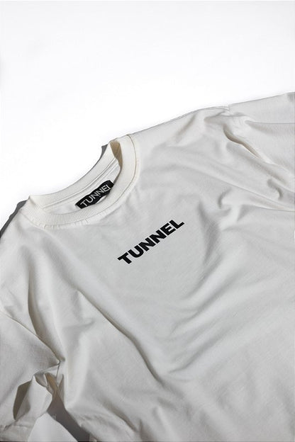 Camiseta  Oversized Institucional Off White