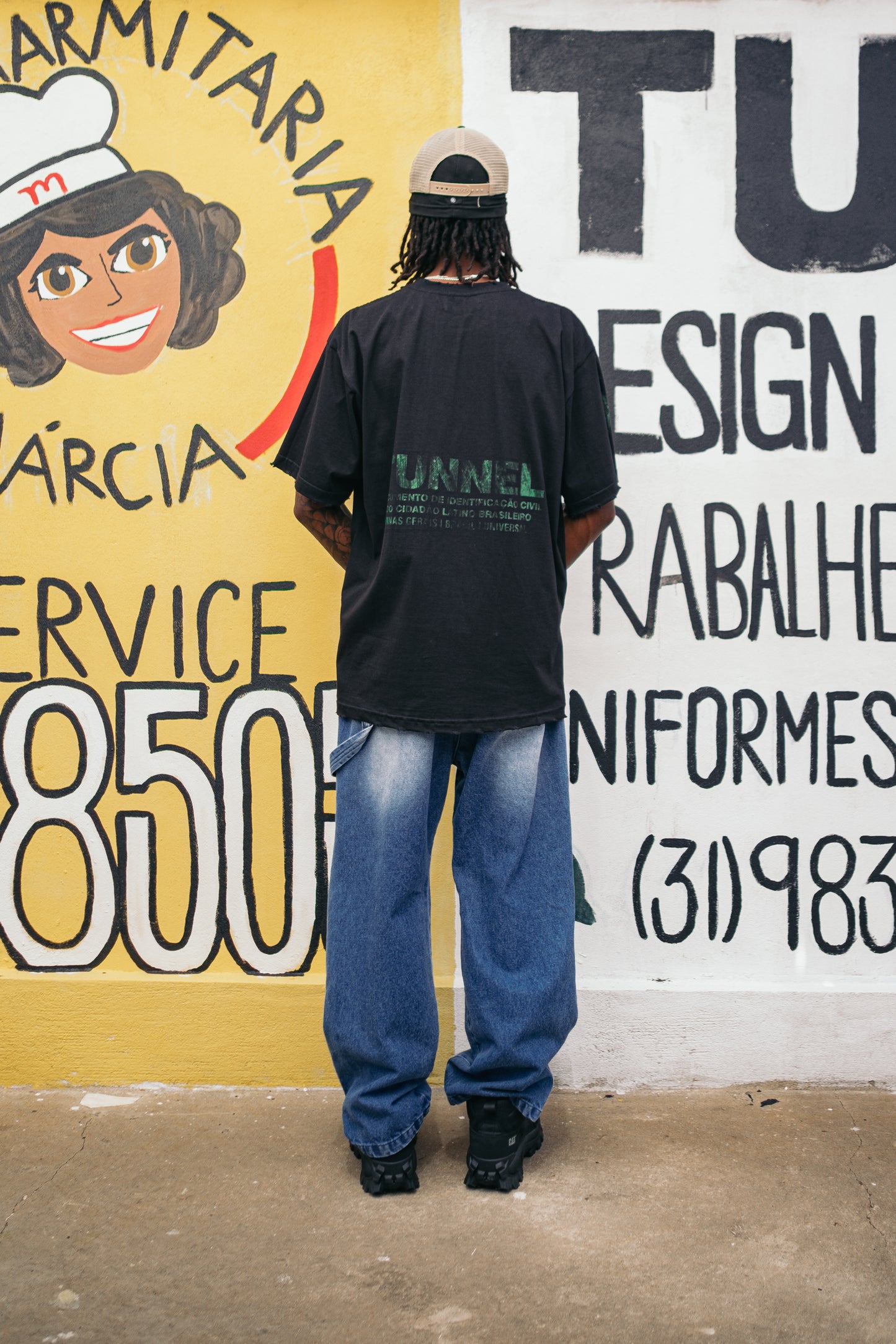 T-Shirt Oversized Identidade Preta