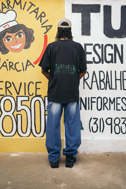 T-Shirt Oversized Identidade Preta