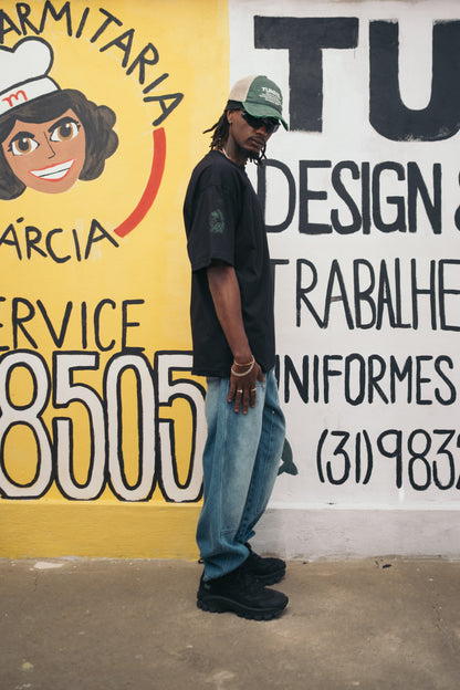 T-Shirt Oversized Identidade Preta