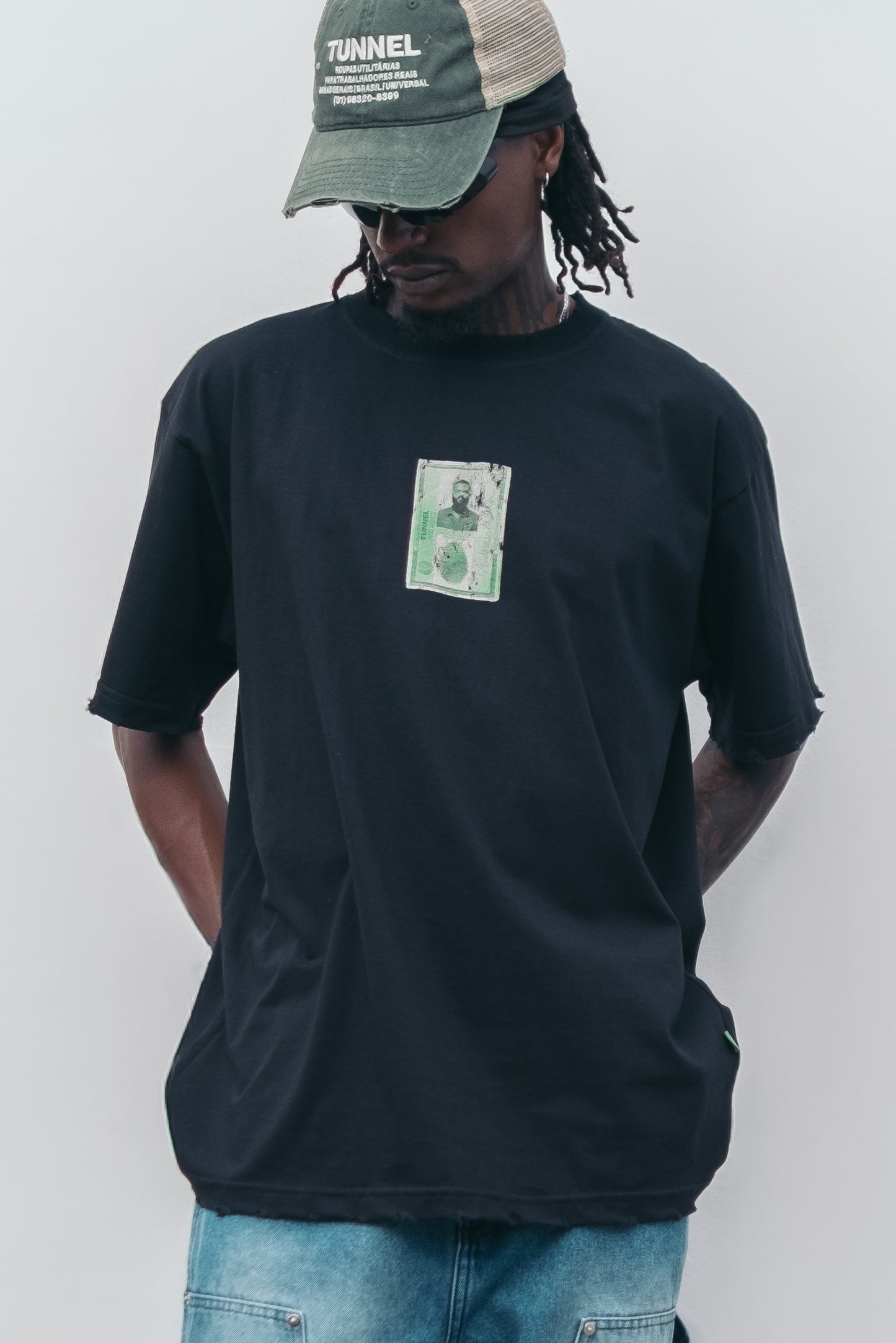 T-Shirt Oversized Identidade Preta