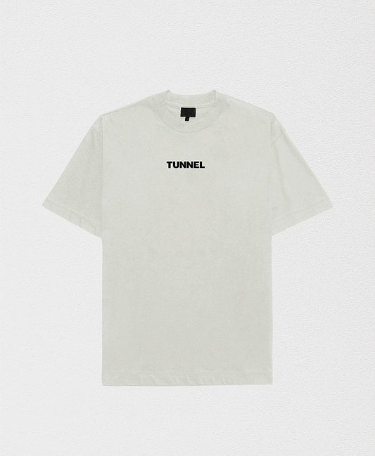 Camiseta  Oversized Institucional Off White