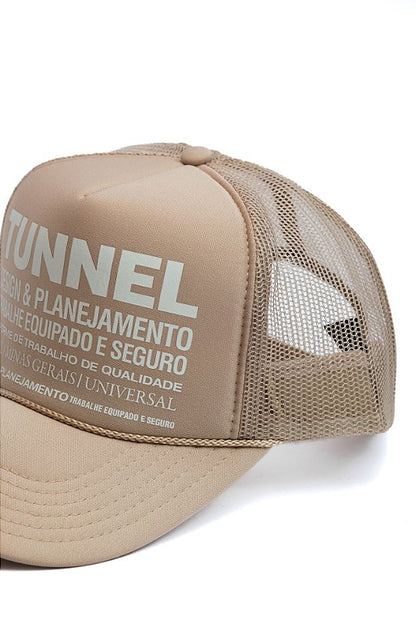 Boné Trucker Estruturado Bege